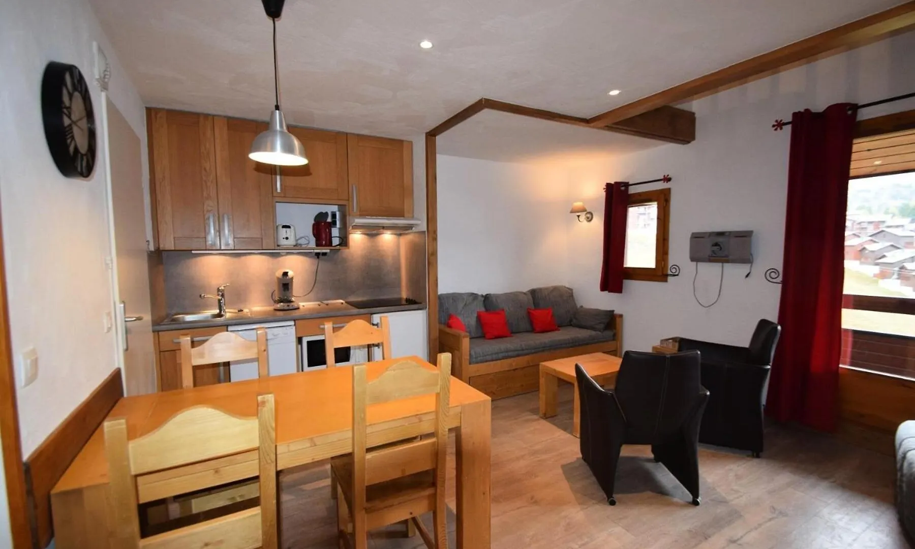 Residence Le Cervin - 3 Pieces 6 Pers Duplex - Wifi- Le Cervin - Plagne Soleil Mae-8924 La Plagne 0*,  France